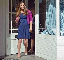 英国媒体的最新爆料凯特,揭秘王室生活细节与挑战 第1张 英国媒体的最新爆料凯特,揭秘王室生活细节与挑战 第1张